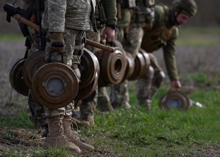 За видалення матеріалу про закупівлю мін Еспресо пропонували гроші