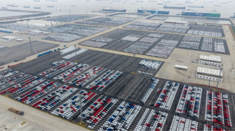 В Україні попит на вживані авто з США зріс майже на 50%: популярні моделі