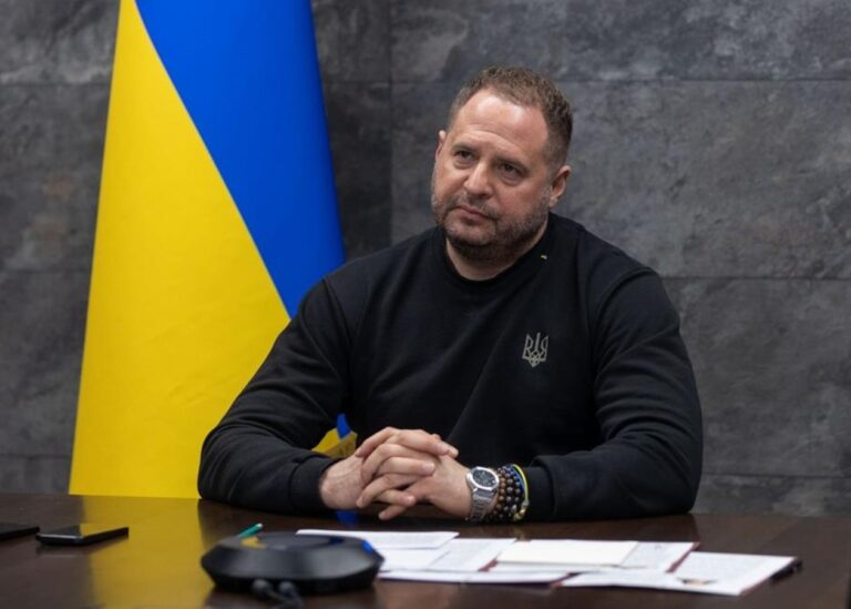 В ОП розповіли про контакти з командою Трампа