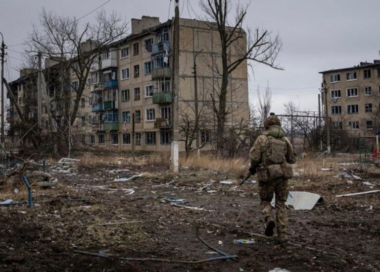 Втрачає силу: що виснажує армію РФ, для якої три дні розтяглися на три роки