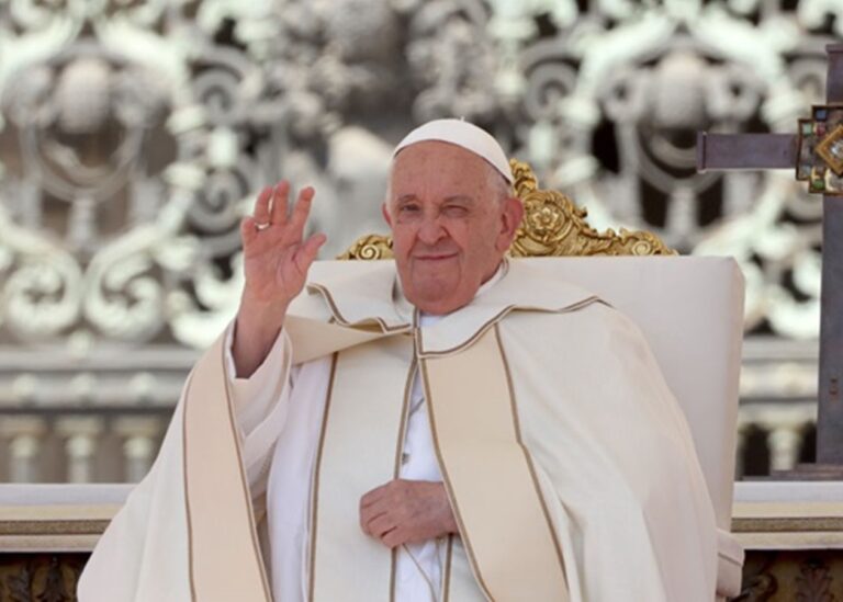 Помер Папа Римський Франциск