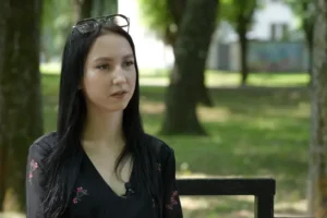 Окупанти пишуть полтавці погрози з телефону зниклого на фронті батька