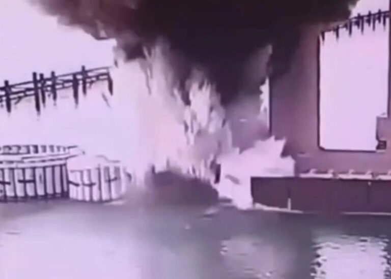 СюжетКримський міст: підводний вибух і нові атаки