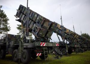 ППО знищила майже 430 російських дронів і ракет