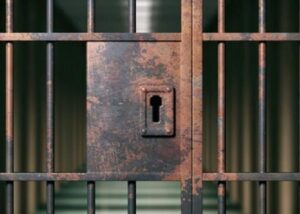На Харківщині у СІЗО до смерті забили увʼязненого: службовці під підозрою