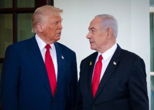 Трамп назвав Нетаньягу "героєм війни" та розкритикував суд над ним