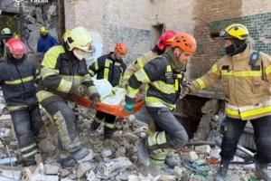 Атака на Київ: за ніч деблоковано тіла шістьох загиблих (оновлено)