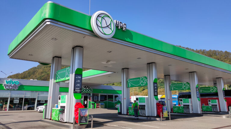UPG отримала дозвіл на оренду 34 заправок Коломойського