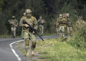 Додатковий стимул: що може заохотити українців поповнювати лави ЗСУ