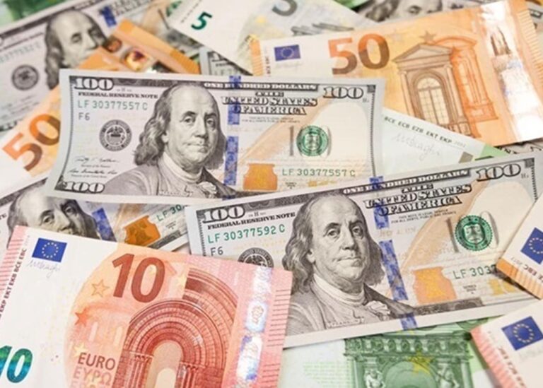 Торгівельна угода зі США обвалила курс євро