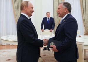 Віткофф розкриє Україні та НАТО деталі зустрічі з Путіним – ЗМІ