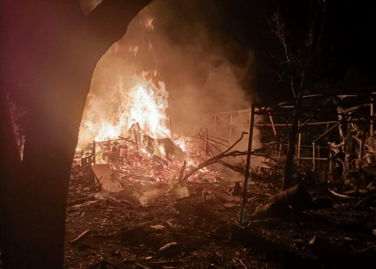 Атака Бучі й Ірпеня: один за одним десятки вибухів