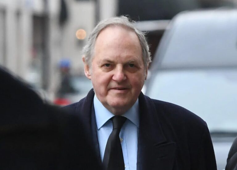 Граф Дартмут одружився з колишньою дружиною Майкла Дугласа