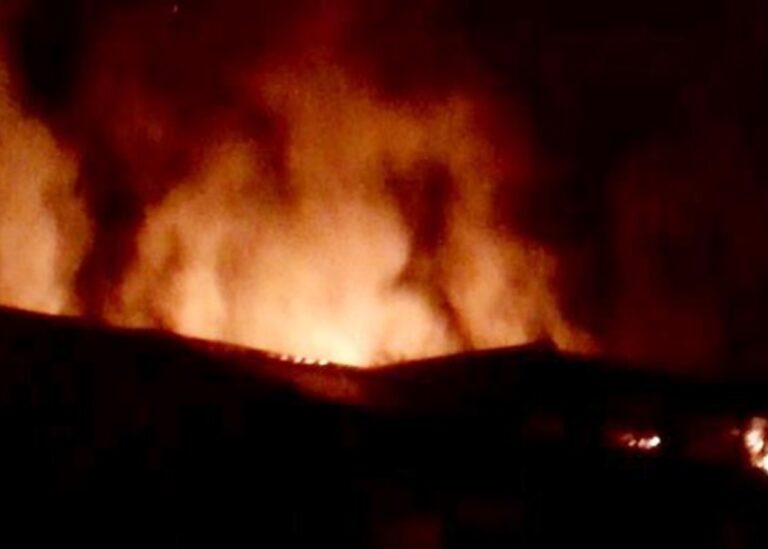 У Києві БПЛА частково зруйнував п’ятиповерхівку