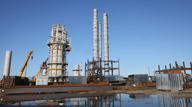 Росія вперше поставила нафту до Грузії