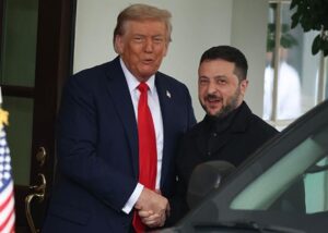 Трамп: ЗСУ хочуть іти в наступ, я ухвалю рішення