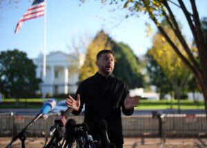 Зеленський говорив з Трампом про гарантії безпеки