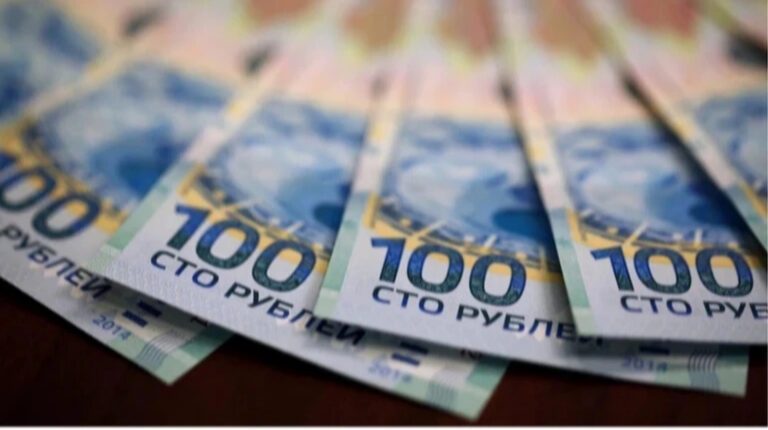 Шість російських регіонів “проїли” резерви
