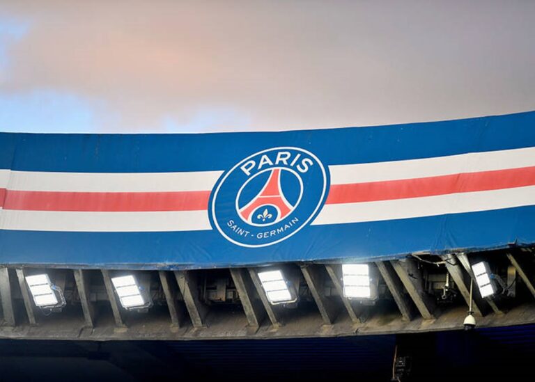 ПСЖ вирішує формувати склад більшою кількістю росіян