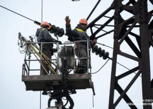 В Україні діють графіки погодинних відключень