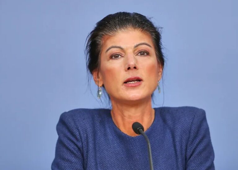 У Німеччині лідер проросійської партії залишає посаду