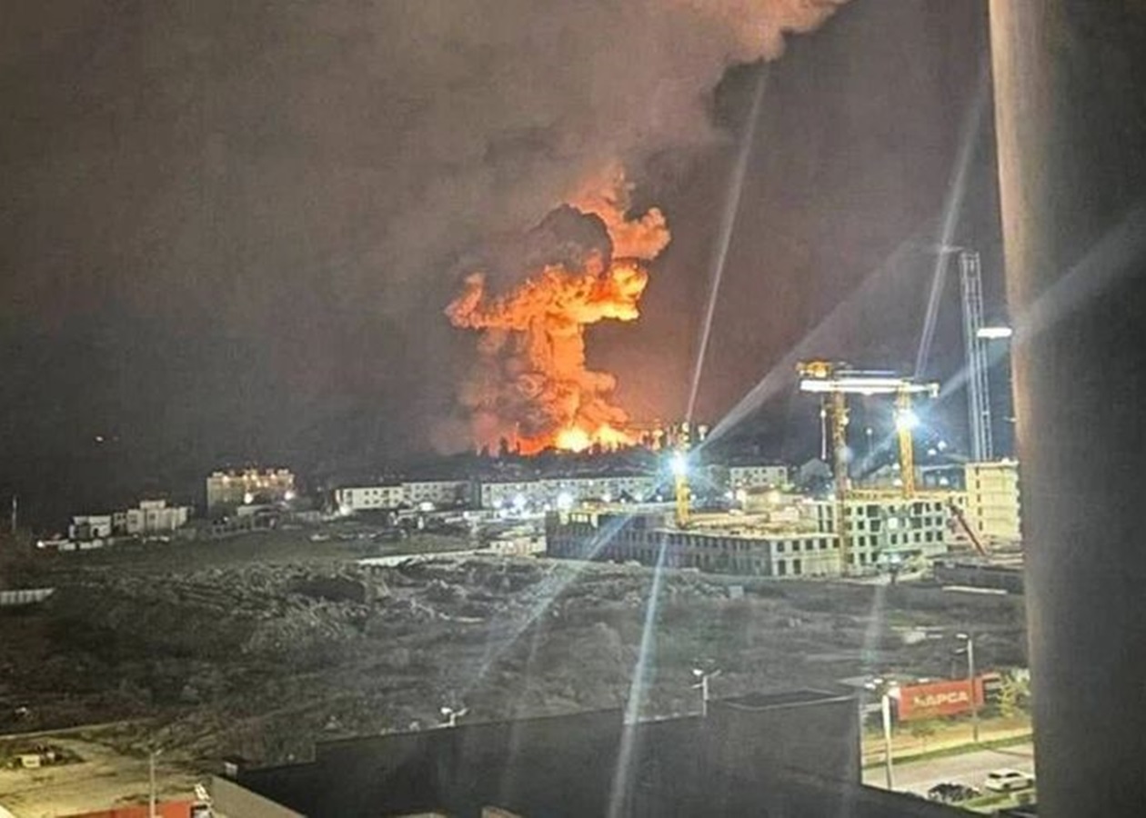 СюжетМінус 2% світової нафти. В РФ прилетів Нептун