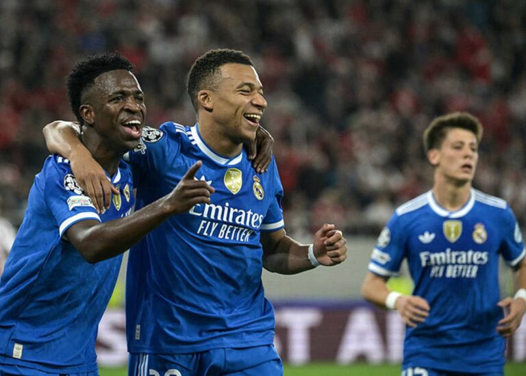 У матчі Реала й Олімпіакоса Лунін пропустив три голи, а Мбаппе забив чотири