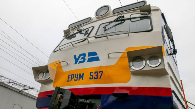 В УЗ пояснили, за чиї кошти дадуть безкоштовні 3 тисячі кілометрів на подорожі