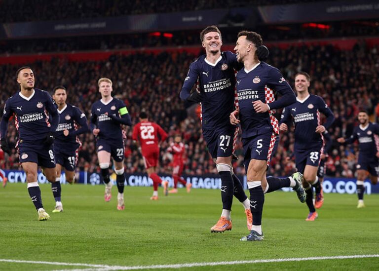 ПСВ обіграв Ліверпуль у ЛЧ на Енфілді з рекордом