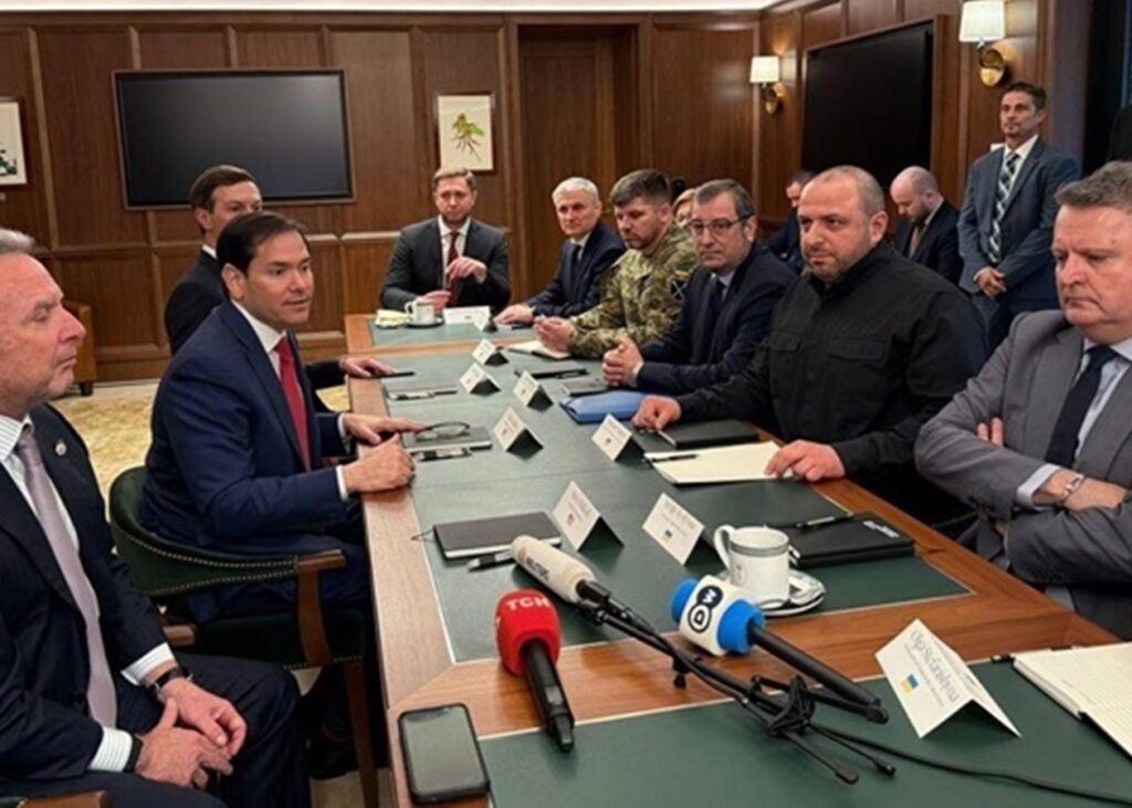 Підсумки 01.12: Звіт із Флориди та обстріл Дніпра