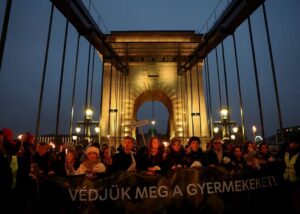 В Угорщині спалахнув протест через насильство у центрі для неповнолітніх