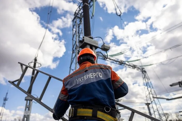 Енергетичні борги в Україні досягли 300 млрд грн – аналітик