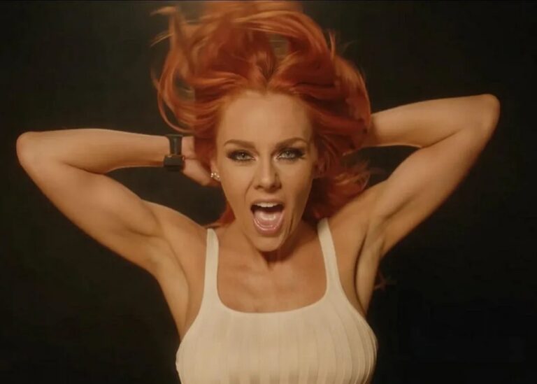 Олена Тополя після розлучення презентувала рок‑кліп