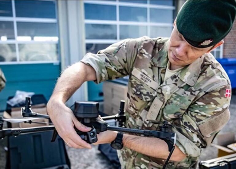 Данія розширює військові навчання у Гренландії на весь рік