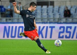 Дженоа готує новий контракт для Маліновського