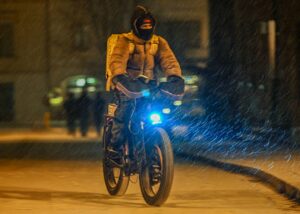 Glovo через збій списував "щедрі" чайові: що кажуть у компанії