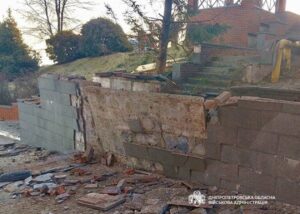 Атака РФ: збитий Шахед впав біля будинку мера Дніпра