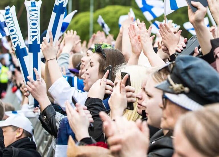 Названо найщасливішу країну світу