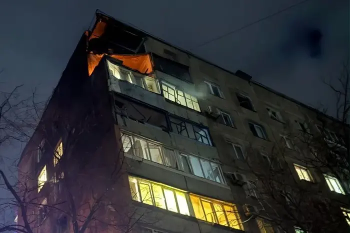 У Кривому Розі атаковано житлові будинки, заклади освіти: нові деталі удару