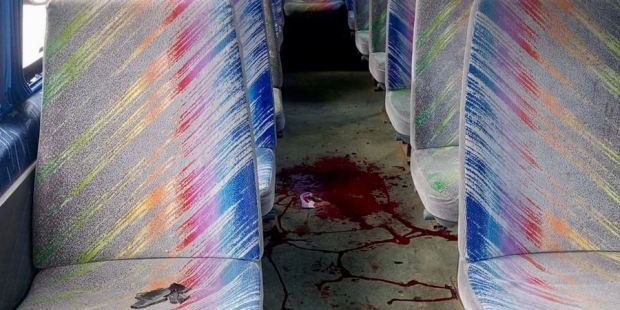 Росіяни вдруге за день поцілили у рейсовий автобус у Нікопольській громаді на Дніпропетровщині (фото)