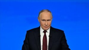 Путін “скасував” конституцію РФ на початку війни: Спливли подробиці про таємний указ