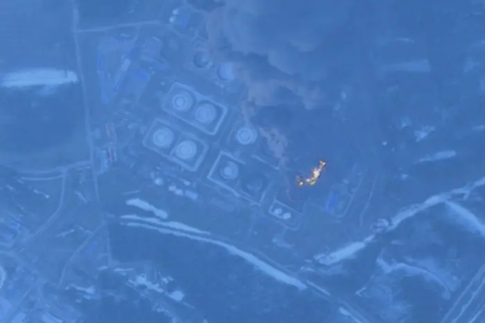 Четверту добу палає нафтовий термінал у Приморську: супутникові фото