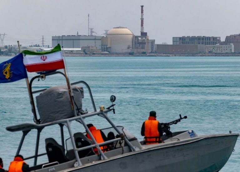 Іран заявив про влучання поблизу Бушерської АЕС