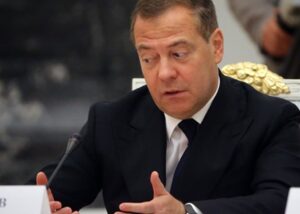 У Кремлі прокоментували заяви Трампа щодо виходу США з НАТО