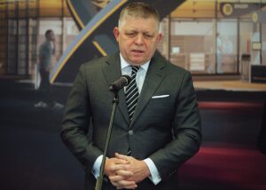 Фіцо звернувся до переможця виборів в Угорщині