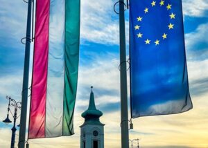 Делегація Єврокомісії вирушила в Угорщину на переговори з Мадяром