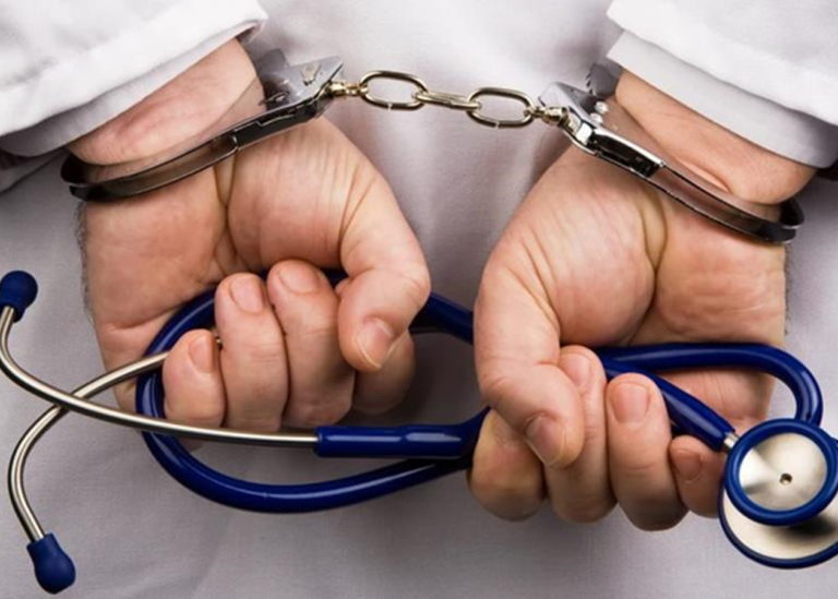 Корупція в медицині: як лікарі обманюють державу та хворих