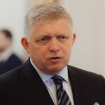 Фіцо зібрався на парад у РФ, однак Литва і Латвія закрили для нього небо