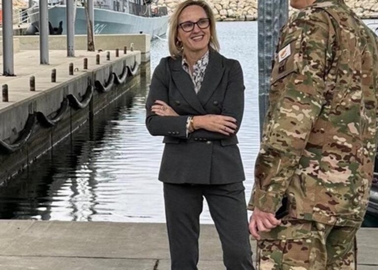 Не через Трампа: у Держдепі назвали причину звільнення Девіс