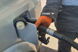 «Антимонопольний не помічає, що дехто на ринку зловживає». Експерт оцінив цінову політику українських АЗС